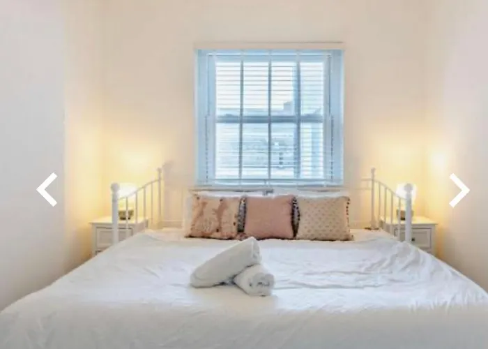 Stunning 2 Bedroom Flat Camden